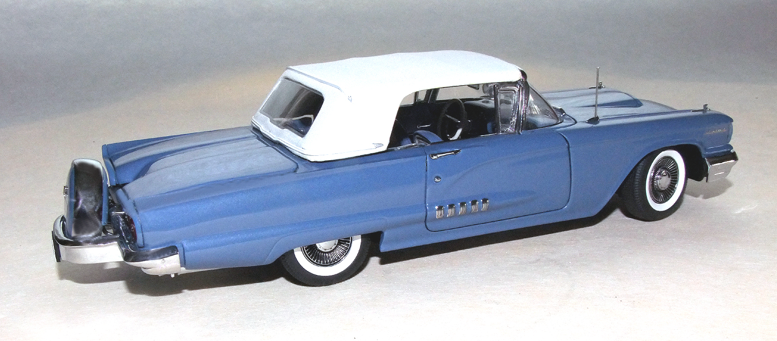 1958 Ford Thunderbird Convertible - Bild 4