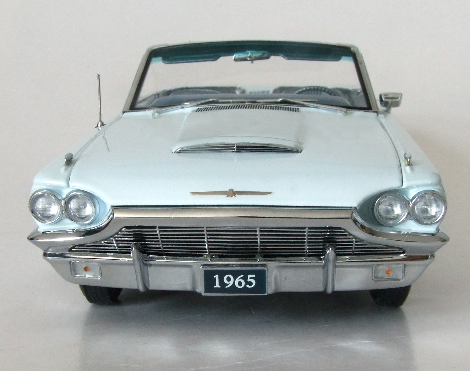 1965 Ford Thunderbird Convertible - Bild 3
