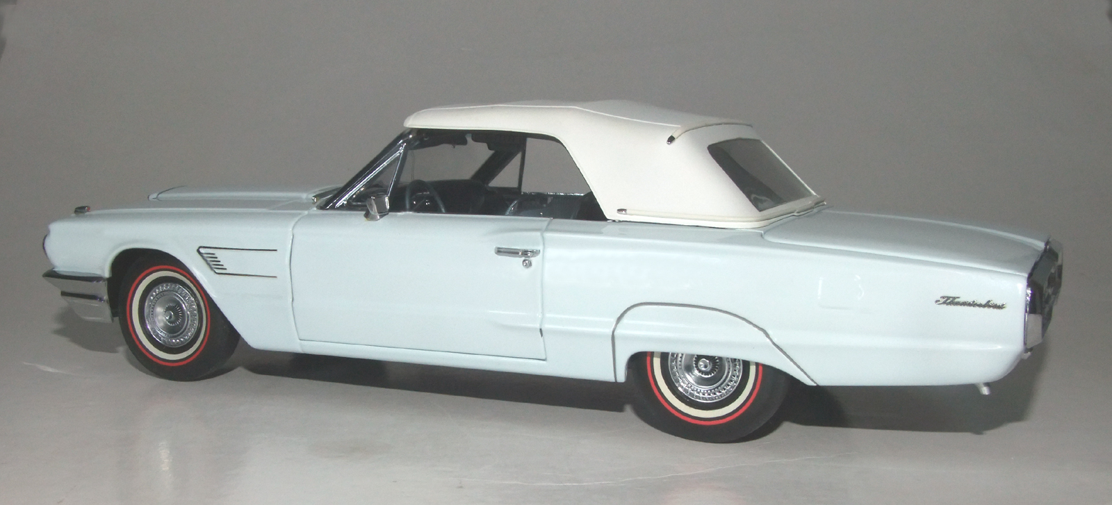 1965 Ford Thunderbird Convertible - Bild 6