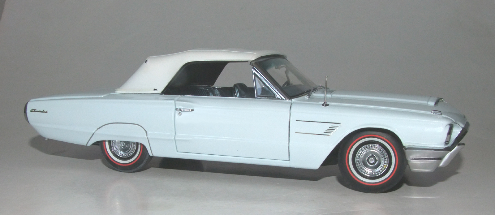 1965 Ford Thunderbird Convertible - Bild 7